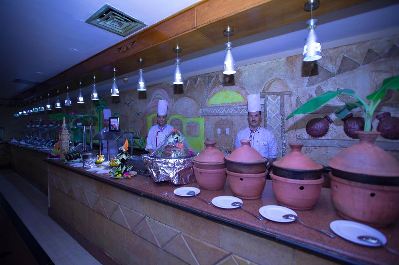 Le Pacha Resort - Restoran