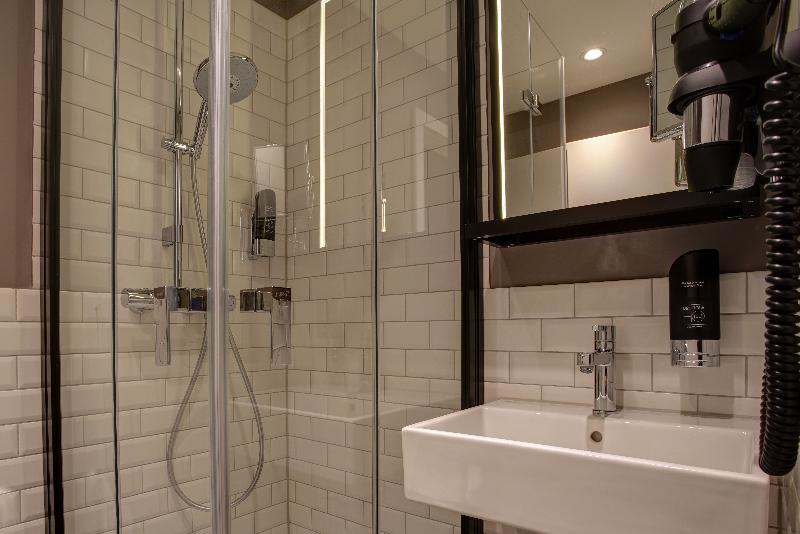 Vienna House Easy by Wyndham Hamburg City - Oda