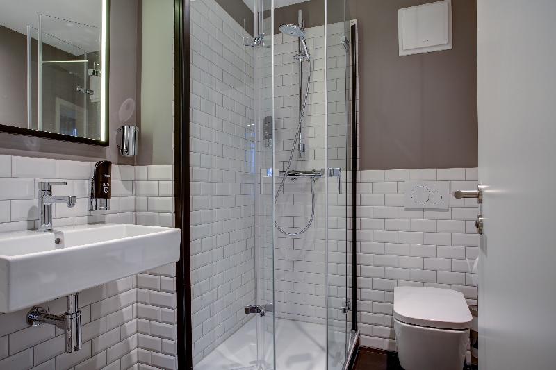 Vienna House Easy by Wyndham Hamburg City - Oda