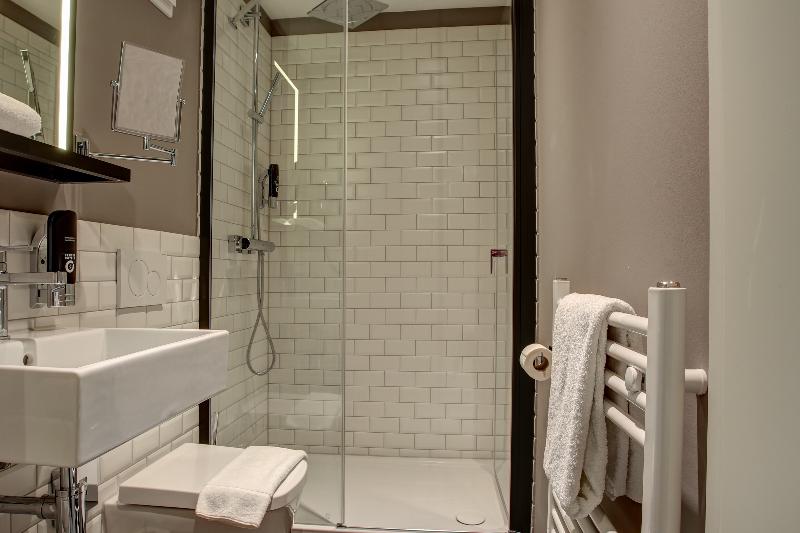 Vienna House Easy by Wyndham Hamburg City - Oda