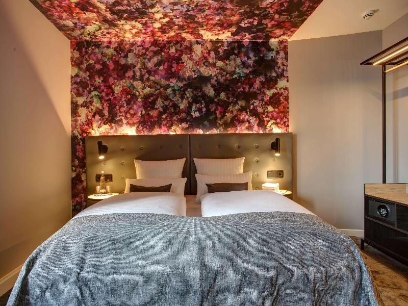 Vienna House Easy by Wyndham Hamburg City - Oda