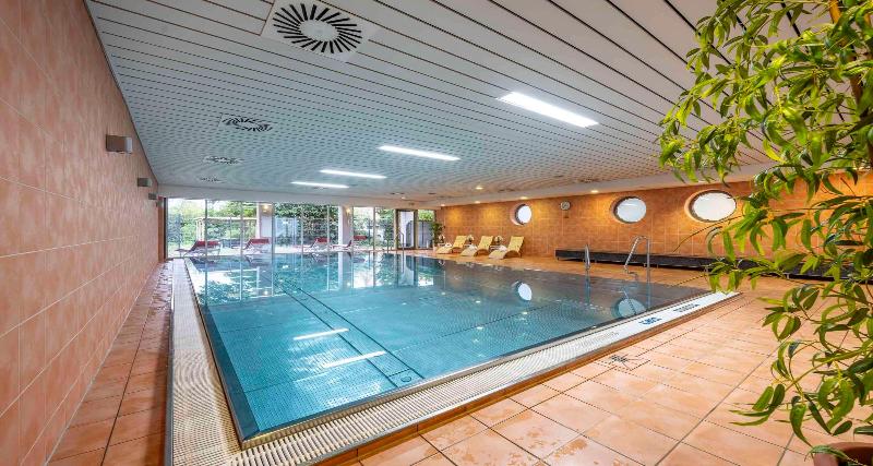 PLAZA INN Heidehof - Havuz