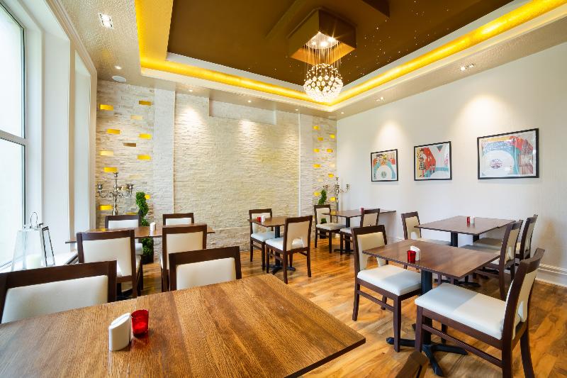 OYO Eagle House Hotel, St Leonards Hastings - Restoran
