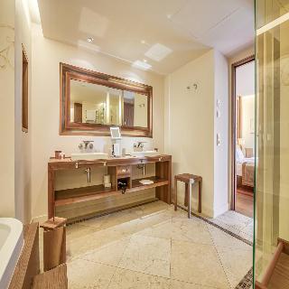 Wald & Schlosshotel Friedrichsruhe fotoÄŸrafÄ±