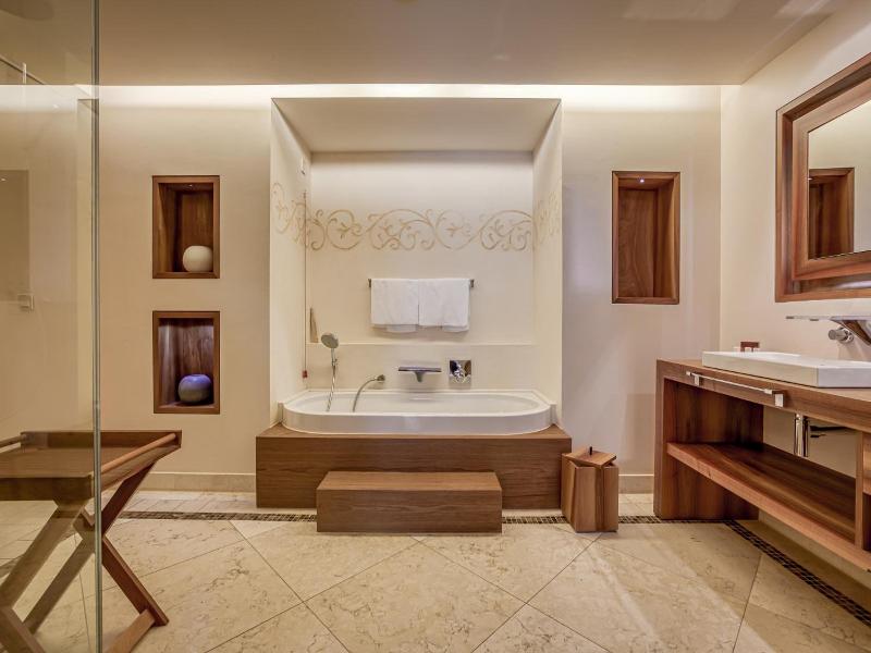 Wald & Schlosshotel Friedrichsruhe - Oda