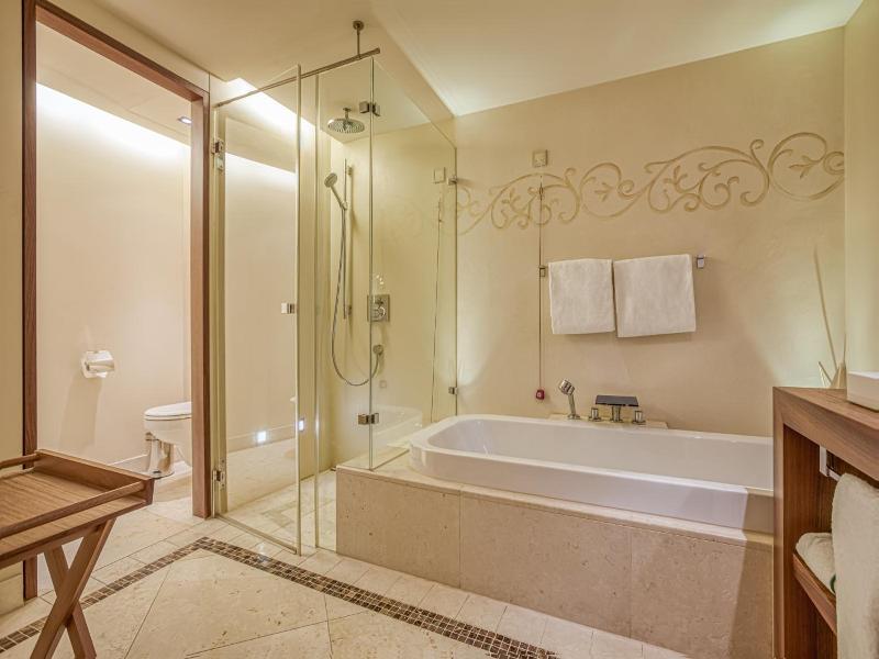 Wald & Schlosshotel Friedrichsruhe - Oda
