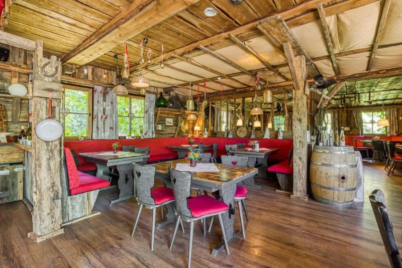 Wald & Schlosshotel Friedrichsruhe - Restoran
