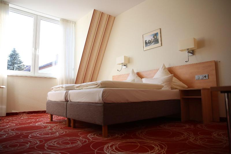 Best Western Hotel Loewengarten - Oda