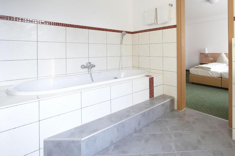 Best Western Hotel Loewengarten - Oda