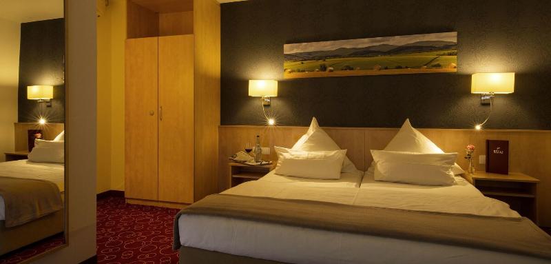 Best Western Hotel Loewengarten - Oda