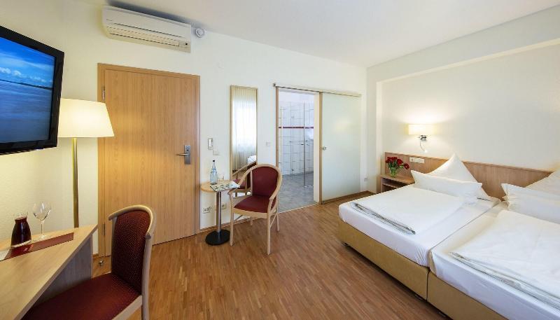 Best Western Hotel Loewengarten - Oda