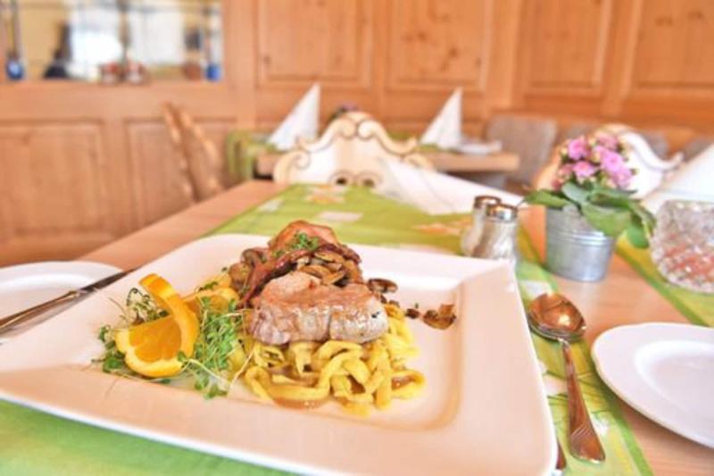 Gasthof-Hotel Hirschen - Restoran