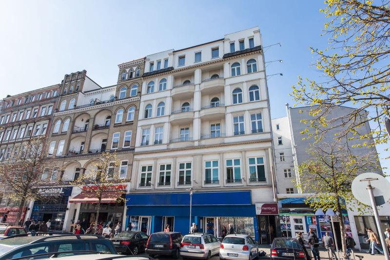 NOVUM Hotel Hamburg - Genel