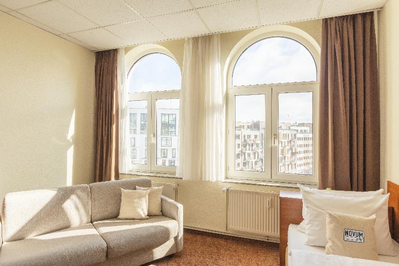 NOVUM Hotel Hamburg - Oda