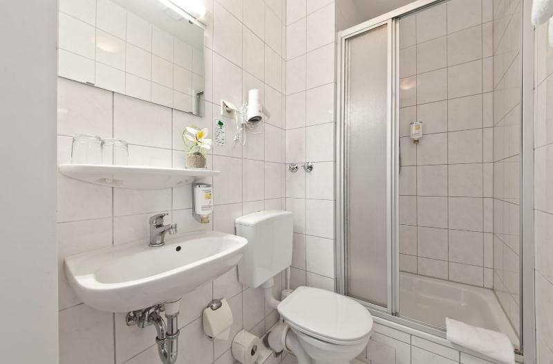 NOVUM Hotel Hamburg - Oda