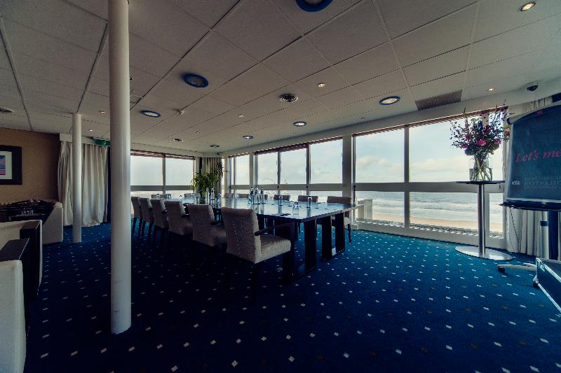 Carlton Beach - Toplantı