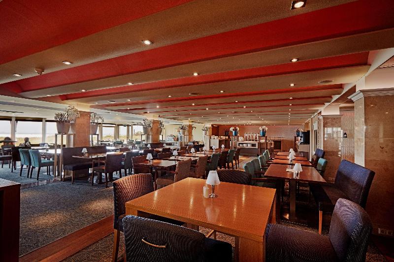 Carlton Beach - Restoran