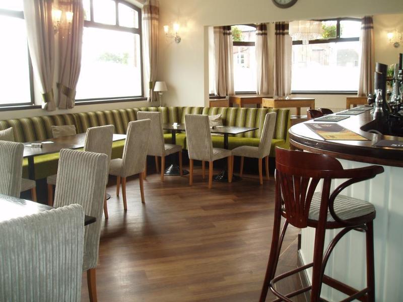 The Whittington & Cat - Genel