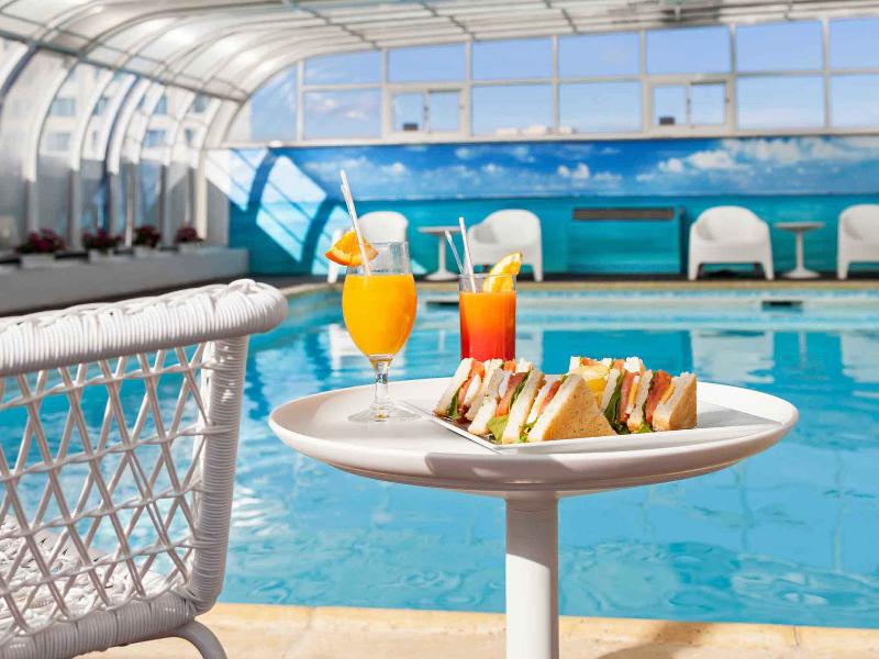Mercure Lisboa Hotel - Havuz