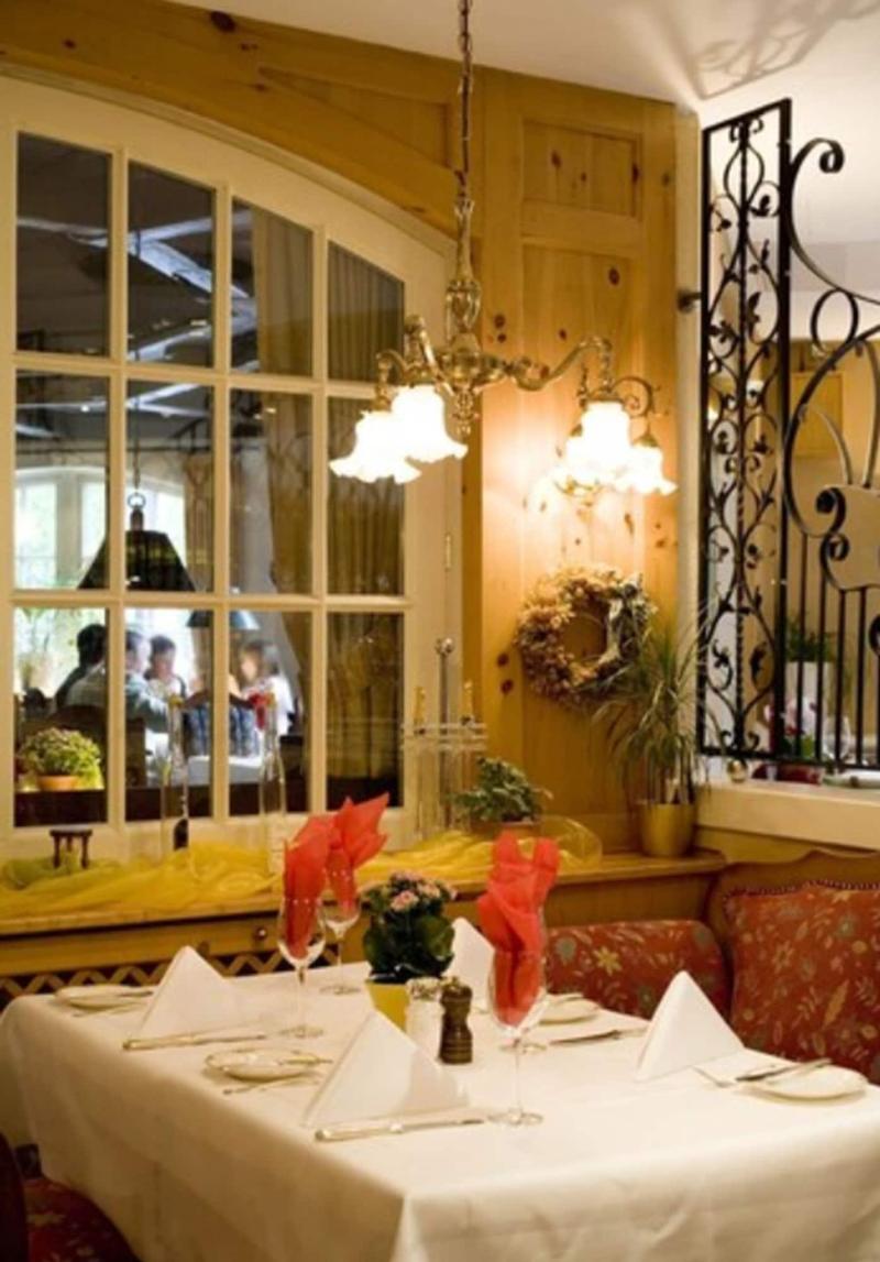 Waldhaus Reinbek - Restoran
