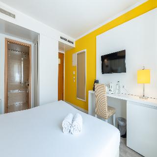 Masa Hotel Almirante fotoÄŸrafÄ±