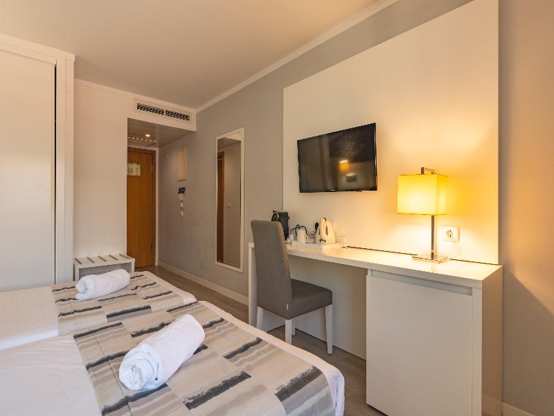Masa Hotel Almirante - Genel