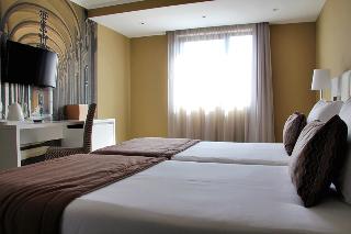 Masa Hotel Almirante fotoÄŸrafÄ±