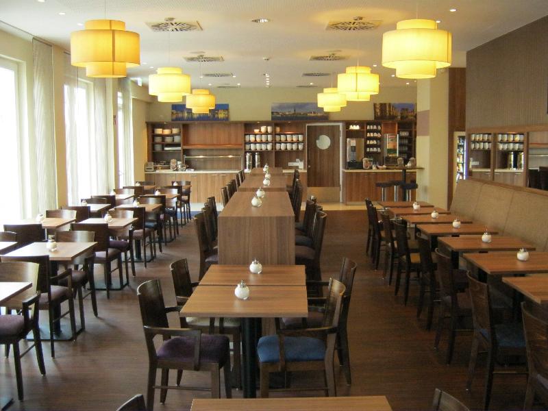 Premier Inn Hamburg City Millerntor - Restoran