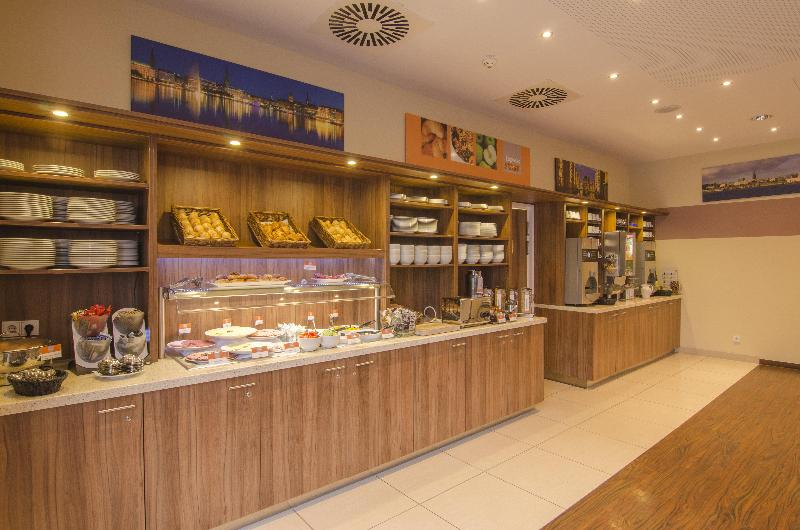 Premier Inn Hamburg City Millerntor - Restoran