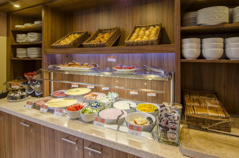 Premier Inn Hamburg City Millerntor - Restoran