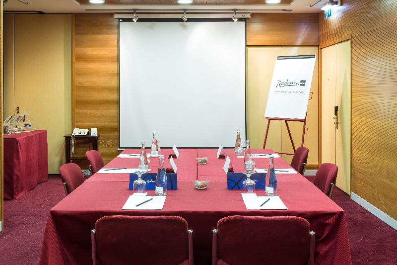Radisson Blu Hotel, Lisbon - Toplantı