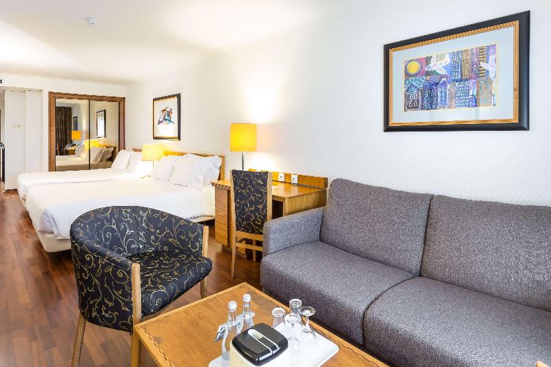 Radisson Blu Hotel, Lisbon - Oda