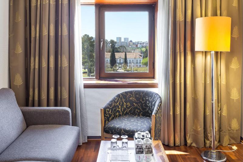 Radisson Blu Hotel, Lisbon - Oda