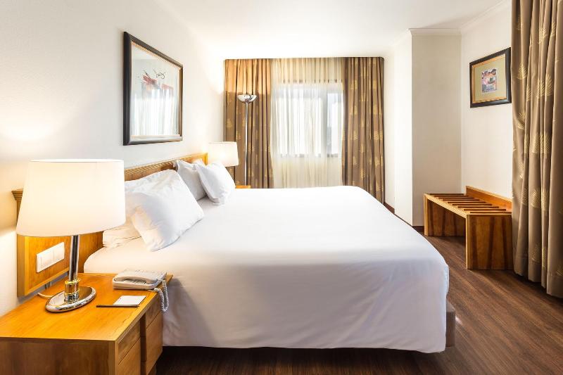 Radisson Blu Hotel, Lisbon - Oda
