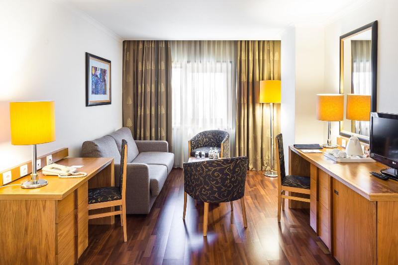 Radisson Blu Hotel, Lisbon - Oda