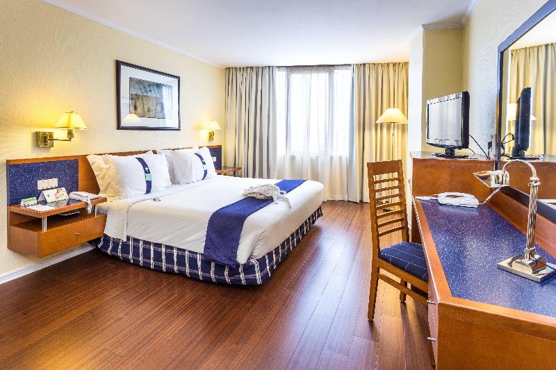 Holiday Inn Lisboa - Oda