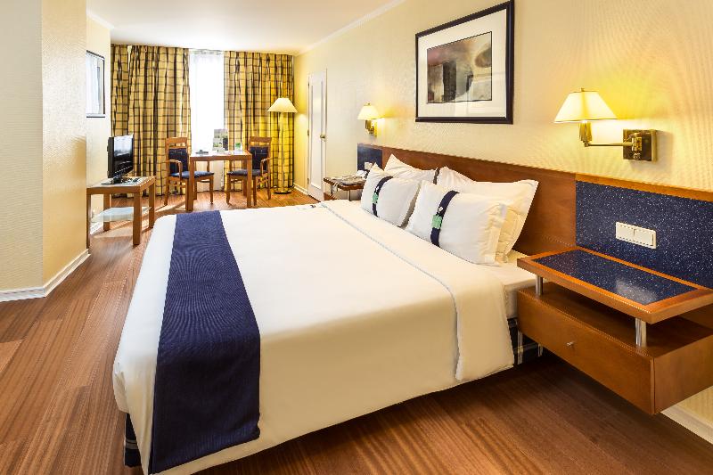 Holiday Inn Lisboa - Oda