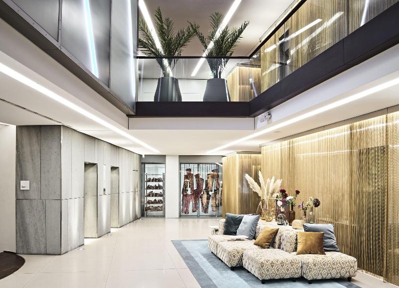 SIDE, a Member of Design Hotels - Lobi