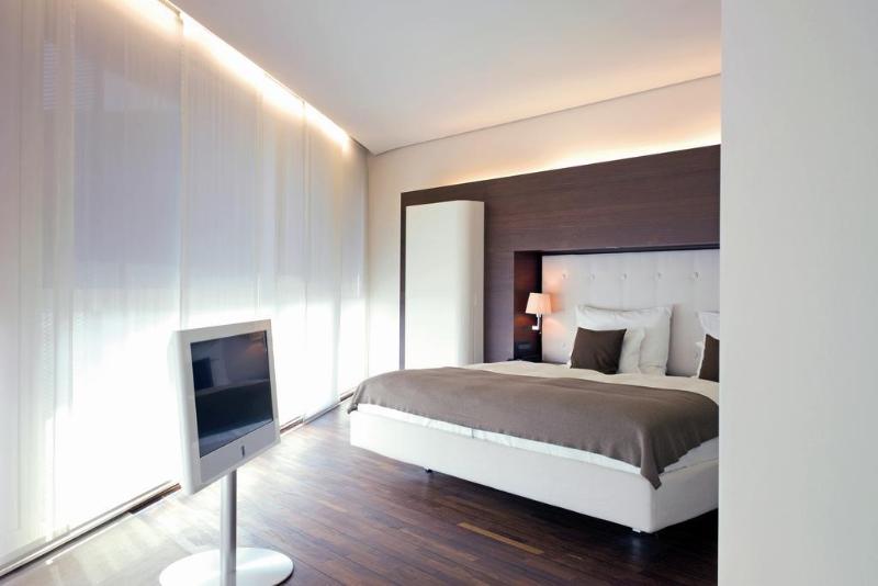 SIDE, a Member of Design Hotels - Genel