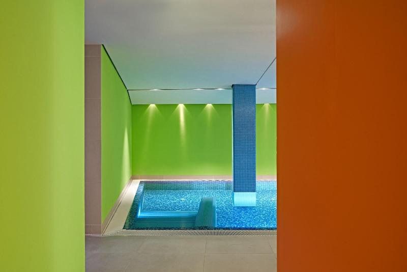 SIDE, a Member of Design Hotels - Havuz
