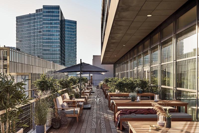 SIDE, a Member of Design Hotels - Teras