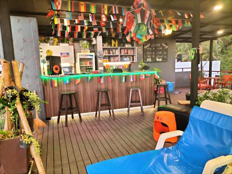Kata Beach Studio - Bar