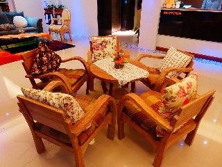 Kata Beach Studio fotoÄŸrafÄ±