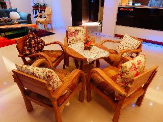 Kata Beach Studio fotoÄŸrafÄ±