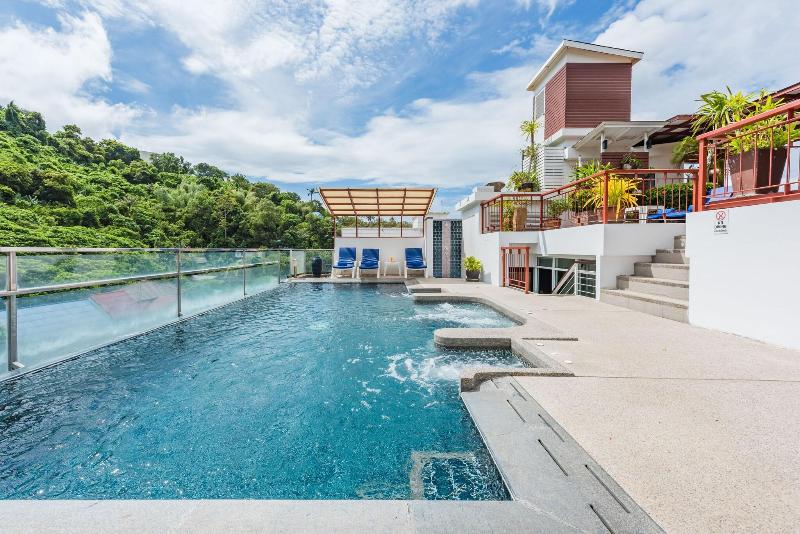 Kata Beach Studio - Havuz