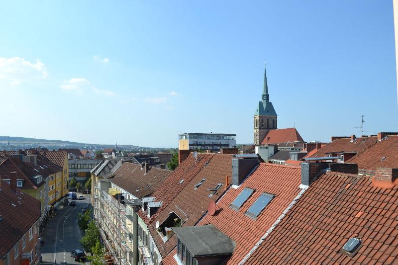 Schweizer Hof - Genel