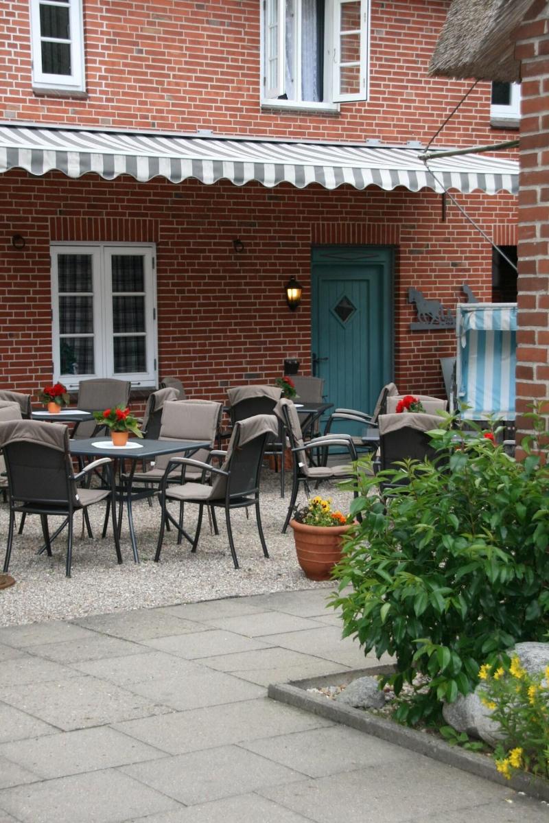 Landhotel Tetens Gasthof - Teras