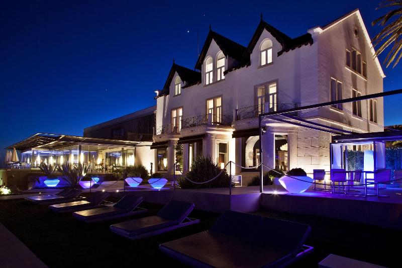 Hotel Farol - Genel