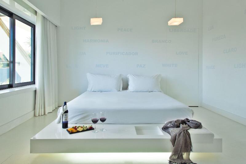 Hotel Farol - Oda