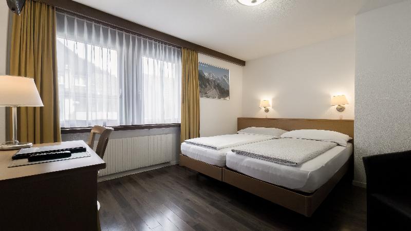 Hotel Roessli - Oda